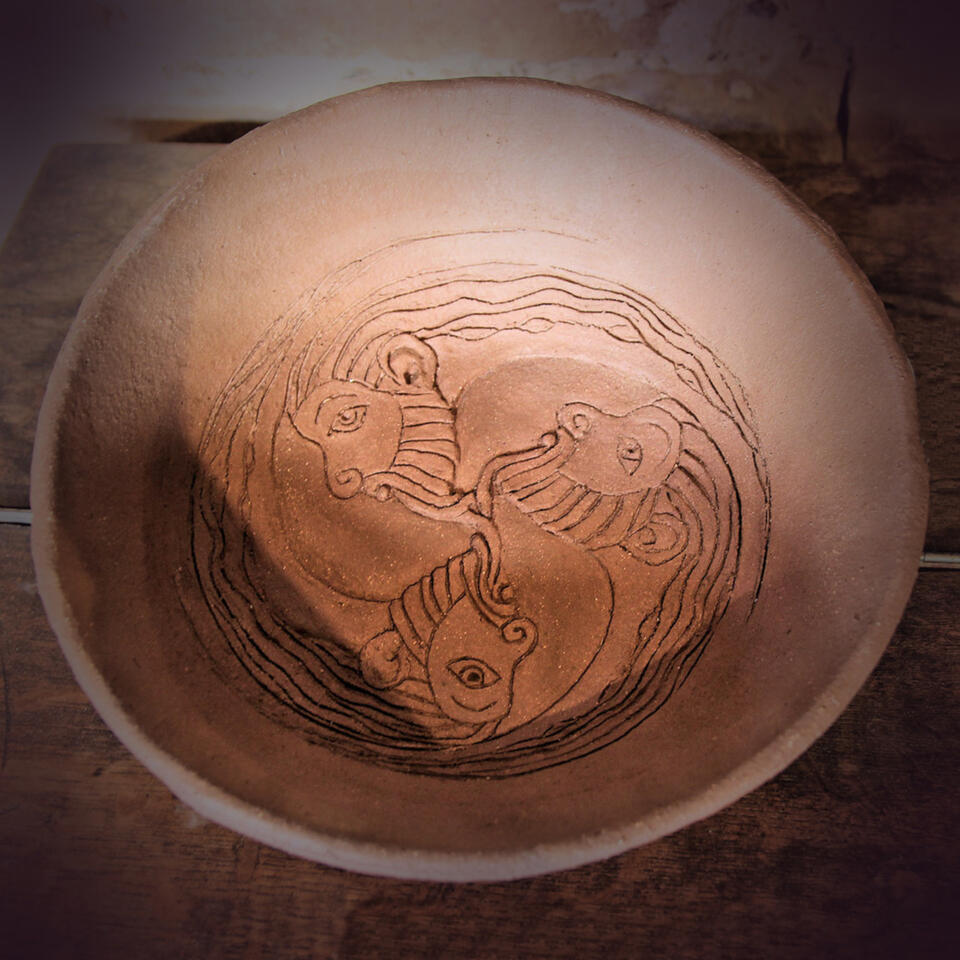Gravierte Schale - Ton